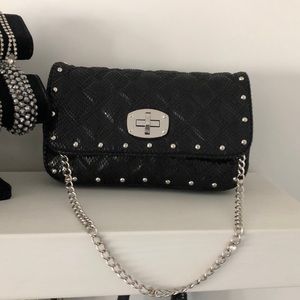Small shoulder bag